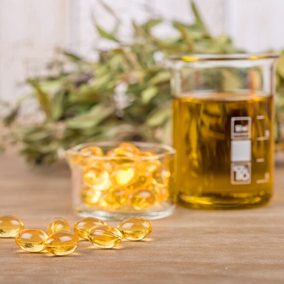 Vitamin E Oil – Ultra Moisture & Defense - Picture 8 of 11